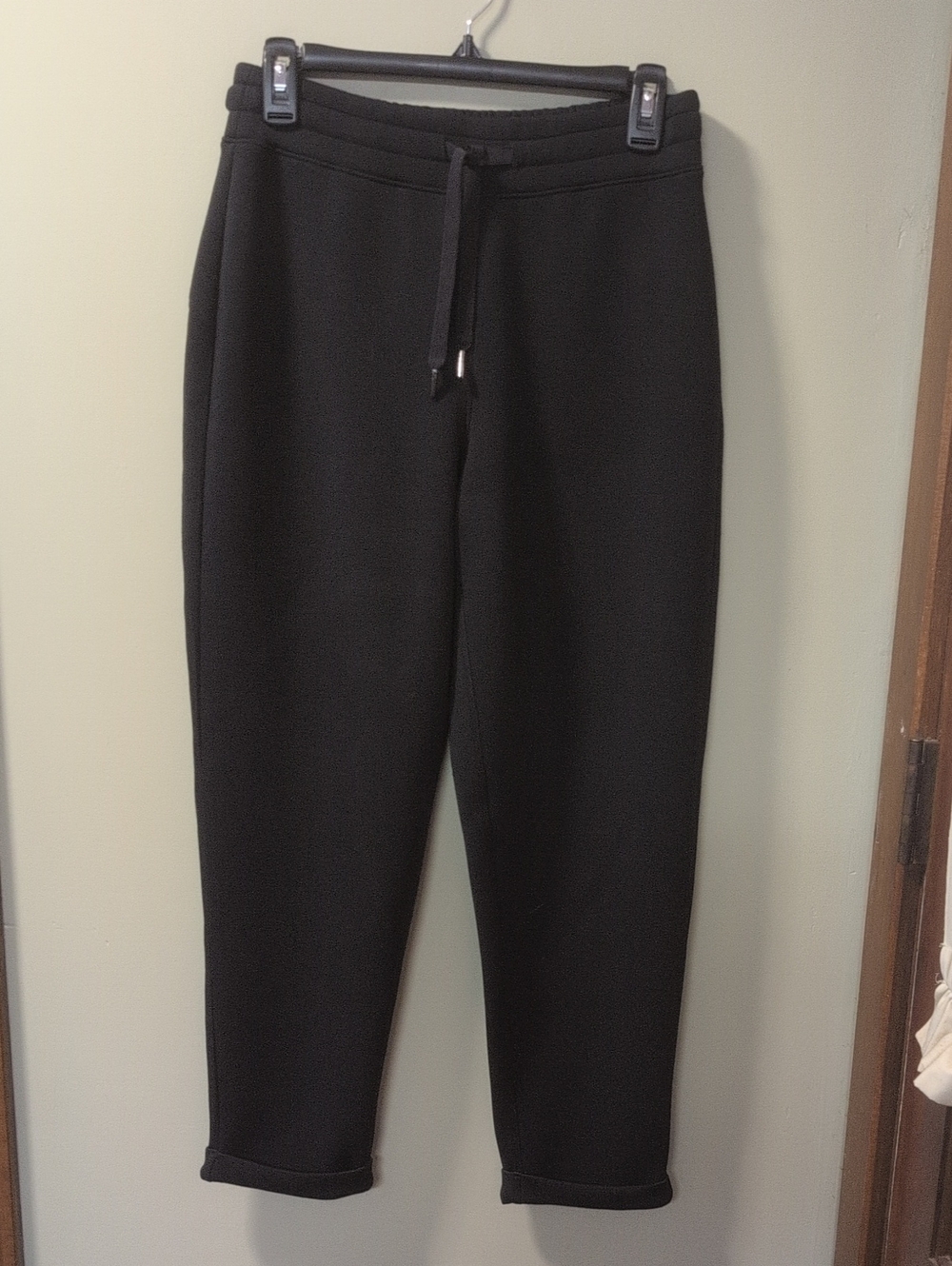 SPANX Women's Black Drawstring Joggers with Tapered Leg with Cuff Hem